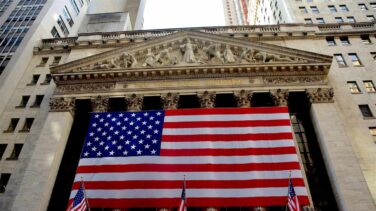 Calma en las bolsas europeas y de Estados Unidos pese al asalto al Capitolio
