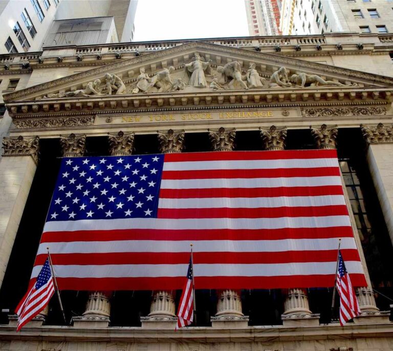 Calma en las bolsas europeas y de Estados Unidos pese al asalto al Capitolio