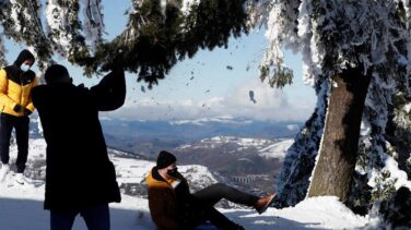 Nieve de guerra, nieve de pobre