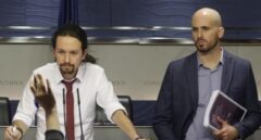 Iglesias reúne a su equipo para presentar batalla en el Gobierno por el precio de la luz