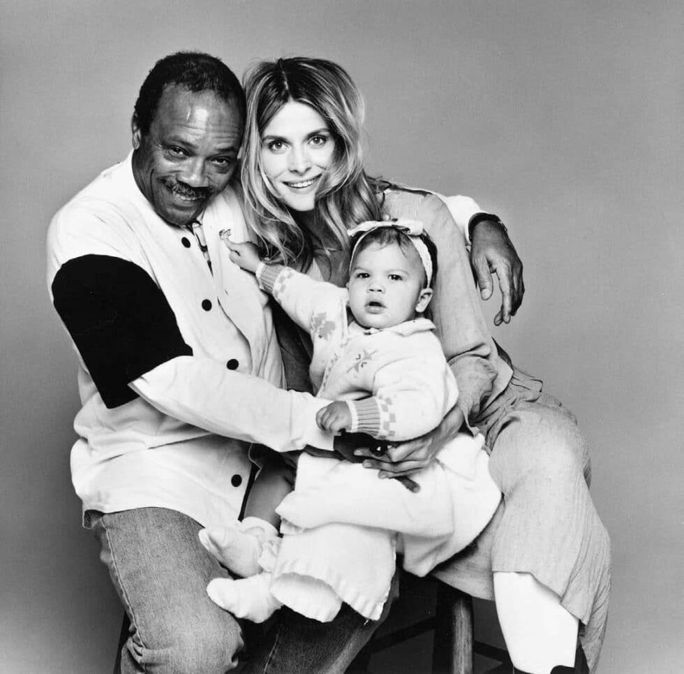 Quincy Jones con Nastassja Kinski (su pareja entre 1991-1997) y su hija Kenya.