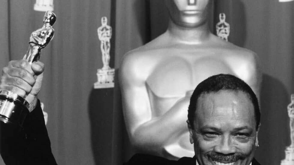 Quincy Delight Jones recogiendo el Óscar.