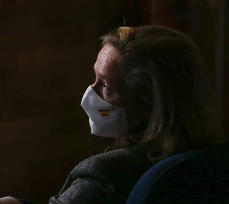 La tercera ola echa por tierra las previsiones económicas de Moncloa