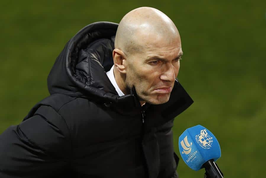 Zinedine Zidane, tras la eliminación del Real Madrid en la Supercopa.