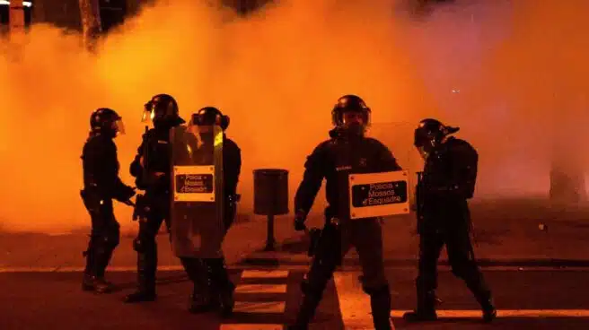 Los sindicatos policiales respaldan a los antidisturbios frente a los "terroristas callejeros"