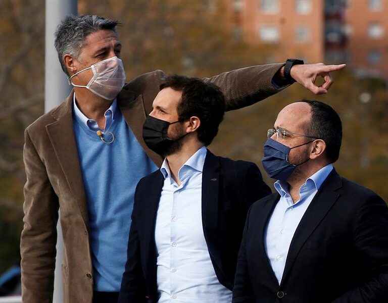 La confesión de Bárcenas dificulta el objetivo de Casado de superar a Vox en Cataluña
