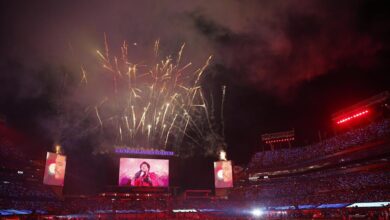 El impactante 'show' de la Super Bowl más sombría de la historia, en imágenes