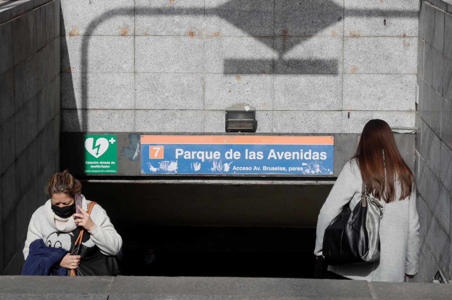 Estación de metro de Parque de las Avenidas, donde la Comunidad de Madrid ha levantado restricciones de movilidad.