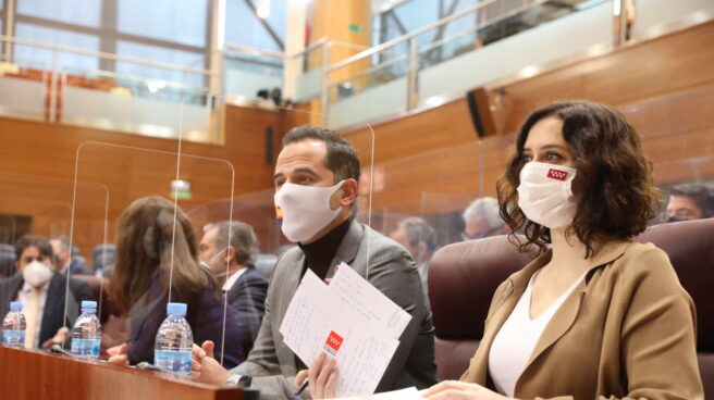 Ignacio Aguado e Isabel Díaz Ayuso, en la Asamblea de Madrid.