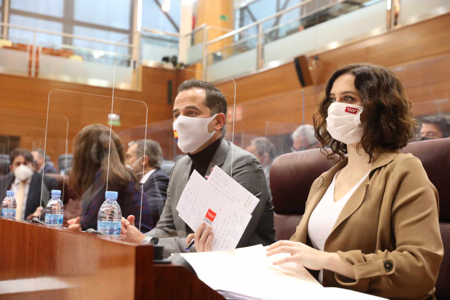 Ignacio Aguado e Isabel Díaz Ayuso, en la Asamblea de Madrid.