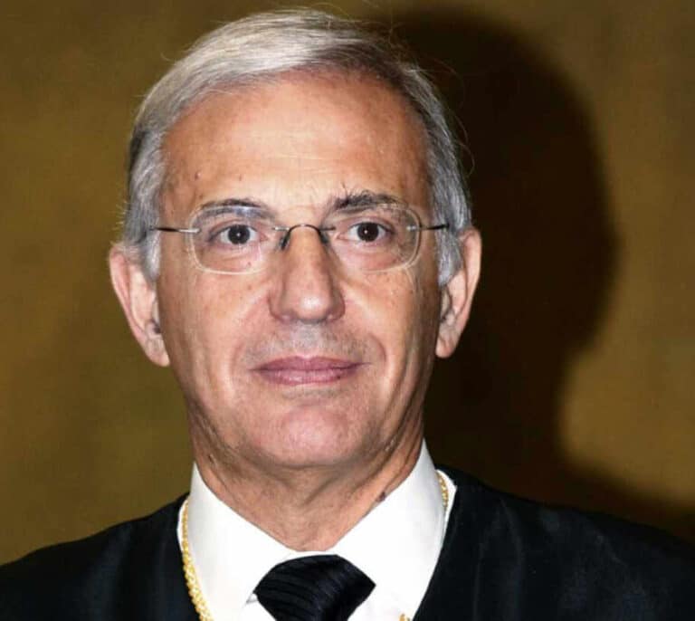 El magistrado del TC Narváez se aparta de los recursos del 'procés'