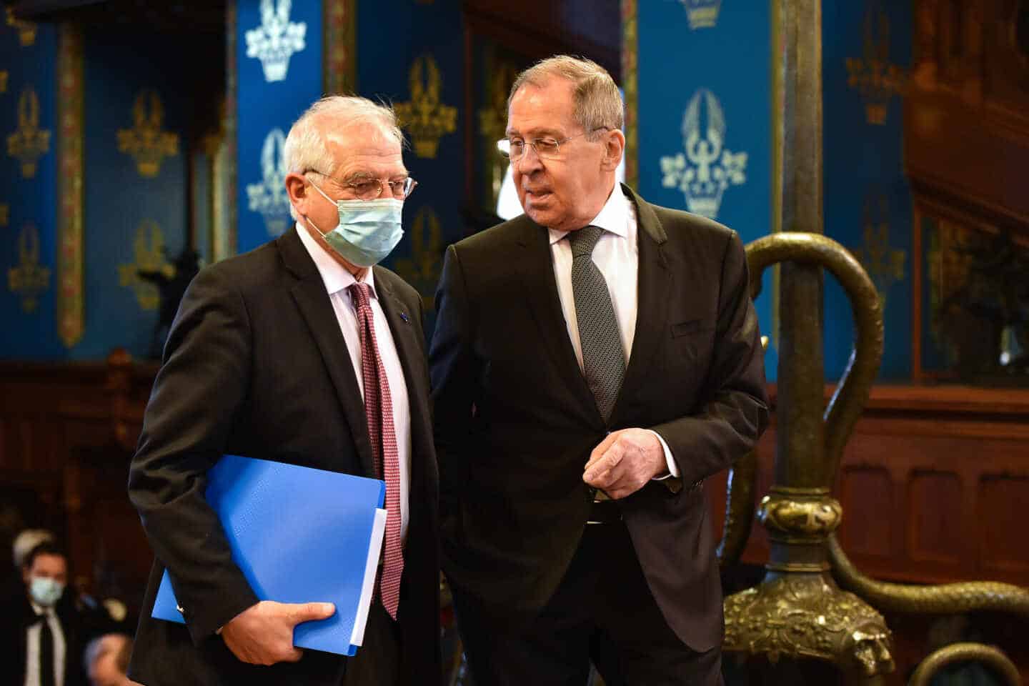 Sergei Lavrov y Josep Borrell, en Moscú.