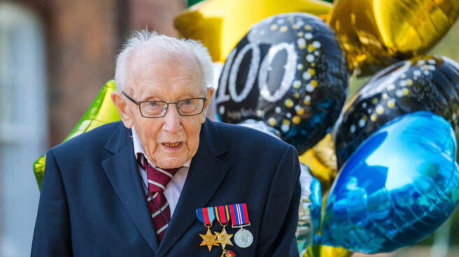 Capitán Tom Moore-muere-coronavirus Capitán Tom-coronavirus