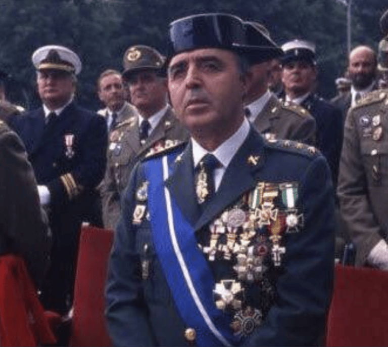 La polémica del concejal socialista de Gerena que reclama "mucha más gente como el general Galindo"