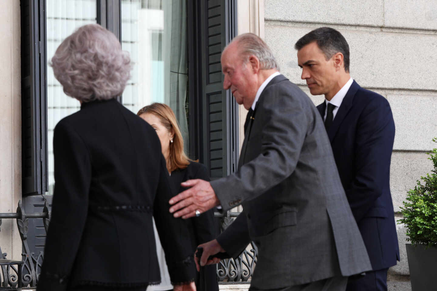 Pedro Sánchez junto al Rey Juan Carlos y Doña Sofía.