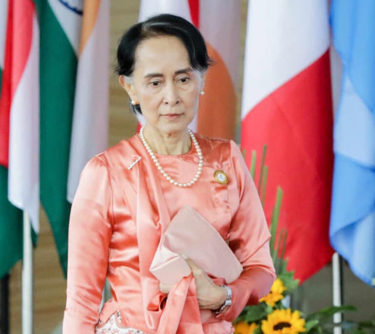 Golpe de estado en Birmania: los militares asumen el poder y detienen a Aung San Suu Kyi