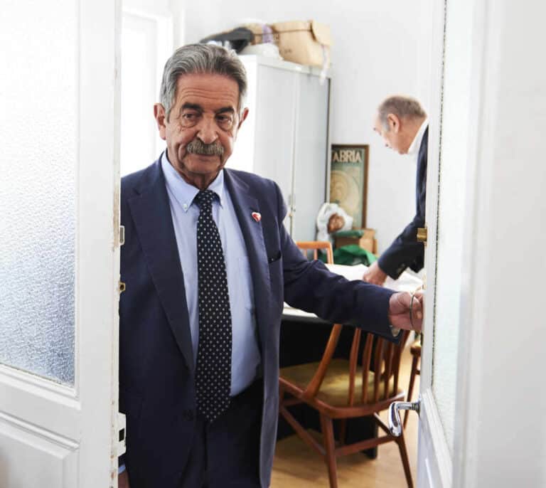 Miguel Ángel Revilla: "Entre el lobo y la persona, elijo a la persona"