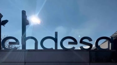 Endesa cierra alianza en renovables con Masdar con venta del 49,9% de cartera fotovoltaica por 850 millones