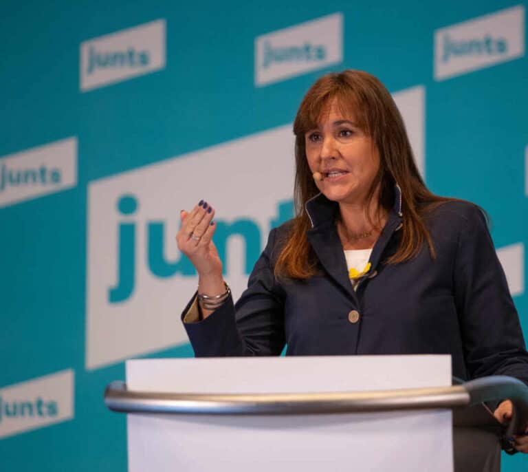 JxCat llega abierta en canal a su congreso con el adiós de Puigdemont, Sánchez y Artadi