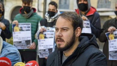 El rapero Hasel se encierra en la Universidad de Lleida: "Tendrán que reventarla para detenerme"