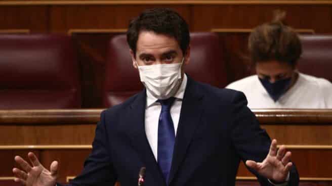 El secretario general del Partido Popular, Teodoro García Egea, durante una sesión de Control al Gobierno celebrada en el Congreso de los Diputados, en Madrid