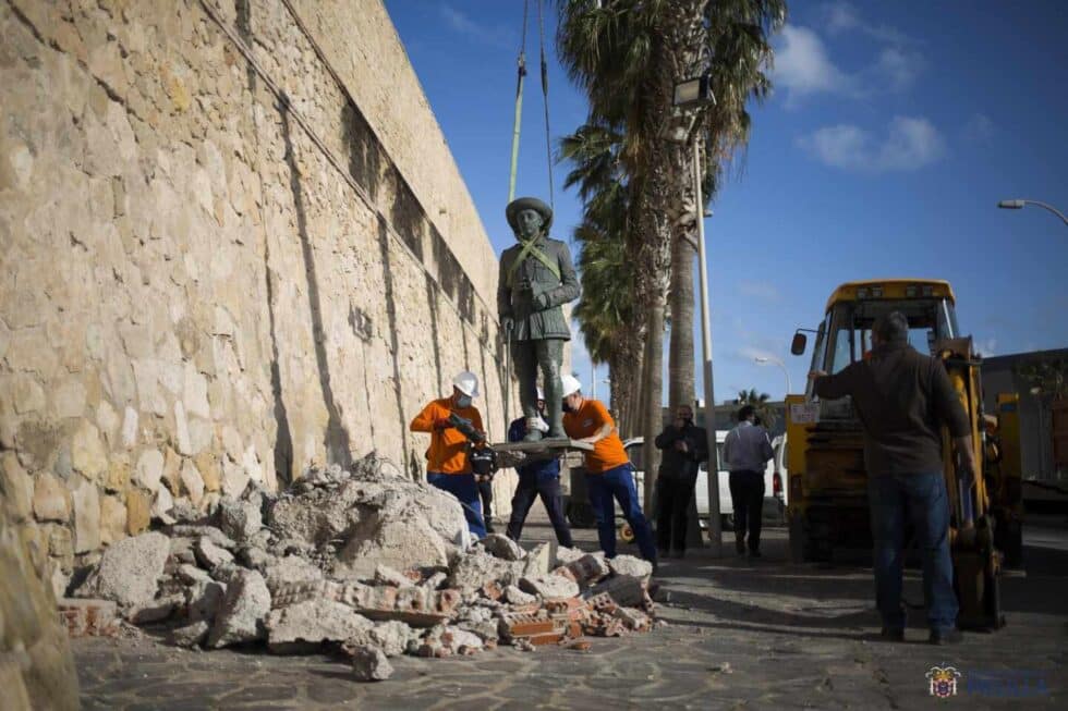 Estatua de Franco en Melilla