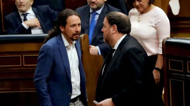 Moncloa y PSOE acusan a Iglesias de hacer campaña a favor de ERC en contra de Illa