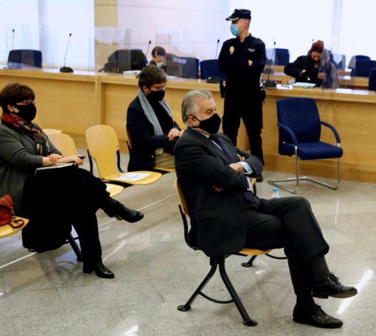 'Caso Kitchen': las incógnitas que Bárcenas puede despejar si no va de farol