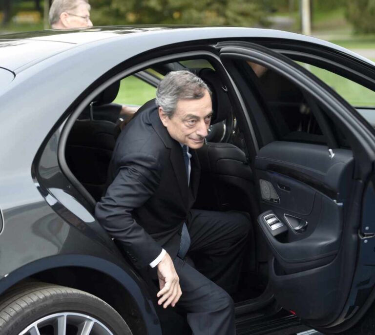 Vuelve SuperMario Draghi: de salvador del euro a salvador de Italia