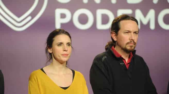 Irene Montero y Pablo Iglesias, en la sede de Podemos. Irene Montero y Pablo Iglesias, en la sede de Podemos.