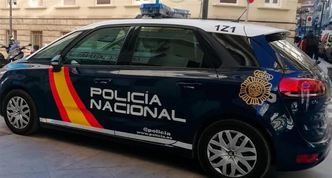 Vehículo de la Policía Nacional.