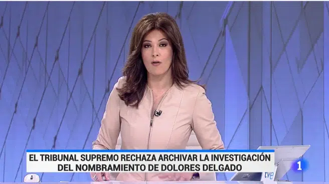 TVE se lía con la decisión del Supremo sobre el nombramiento de Dolores Delgado