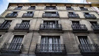 Fallece un joven de 19 años en Pamplona tras caer por accidente desde el tejado de un edificio