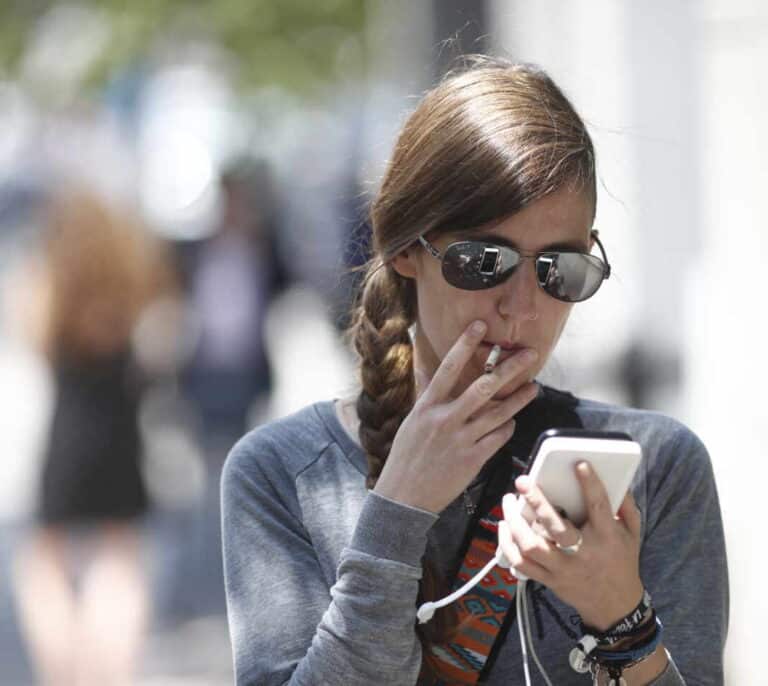 Si fumas tienes mucho riesgo de padecer cáncer de pulmón (y otros): descubre por qué