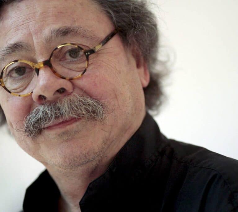 Muere el pintor y diseñador gráfico Alberto Corazón