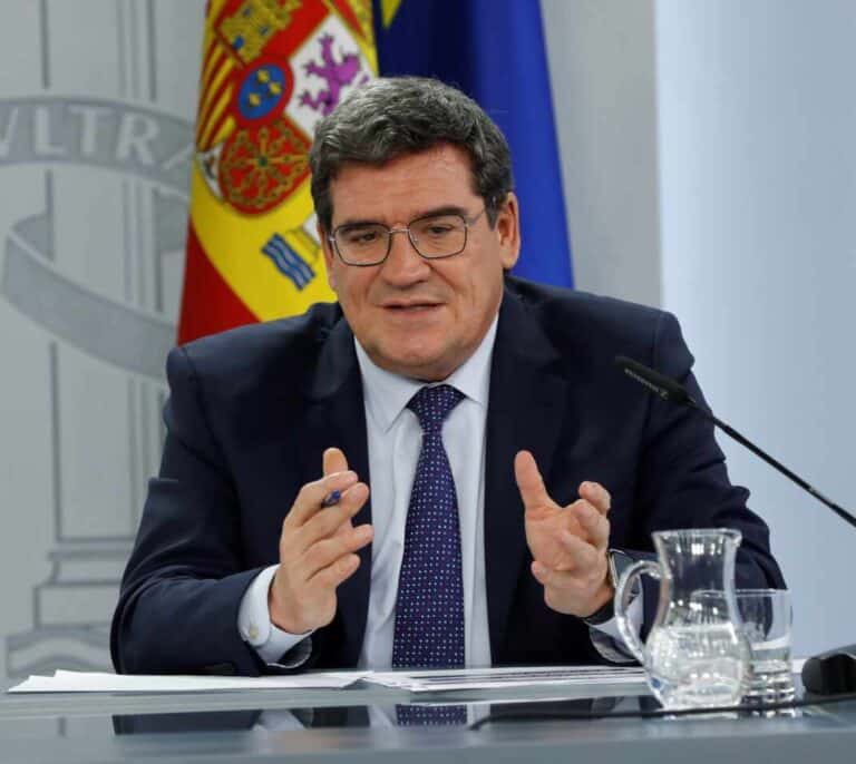 El Gobierno aprueba un complemento a la maternidad para cerrar la brecha de género en las pensiones