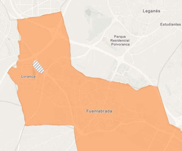 Área de libre acceso del Centro Comercial Plaza Loranca 2, situado en el municipio confinado de Fuenlabrada.