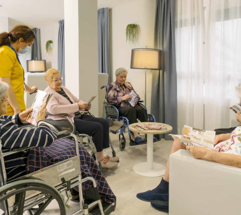 La vacuna nos ha traído la esperanza de una vida que habíamos perdido