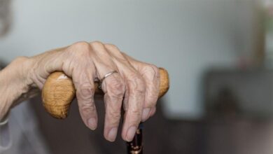 Desahucian por error a una anciana de 97 años y pierde sus muebles y pertenencias