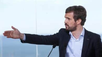 Casado defiende que Ayuso y Feijóo "están haciendo las cosas igual" en la tercera ola