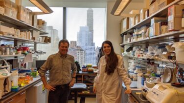 Una joven científica canaria publica en 'Nature' cómo se inicia el cáncer de páncreas