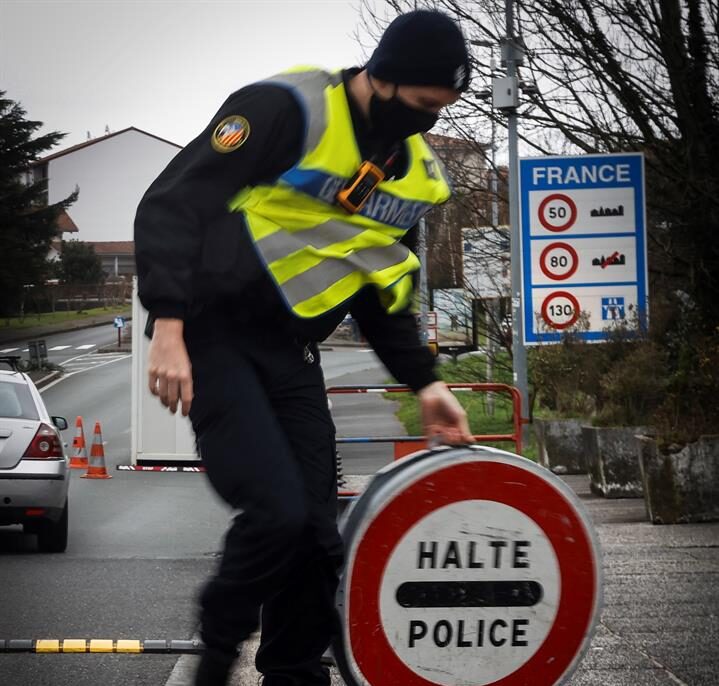 Denunciados 19 franceses por cruzar la frontera para ir a un prostíbulo