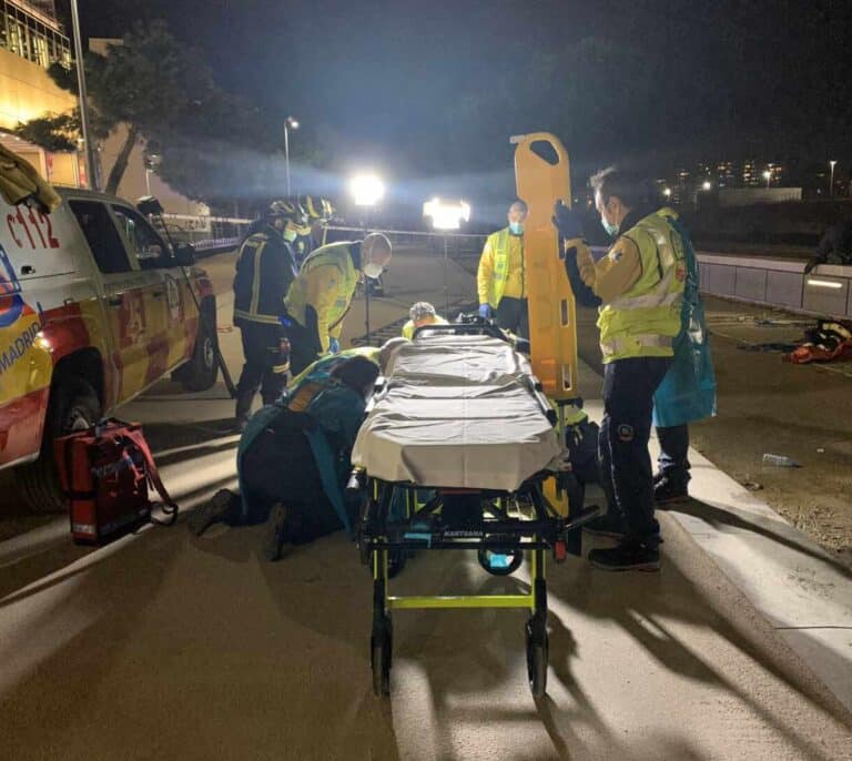 Un hombre herido tras caer desde una altura de seis metros al río Manzanares