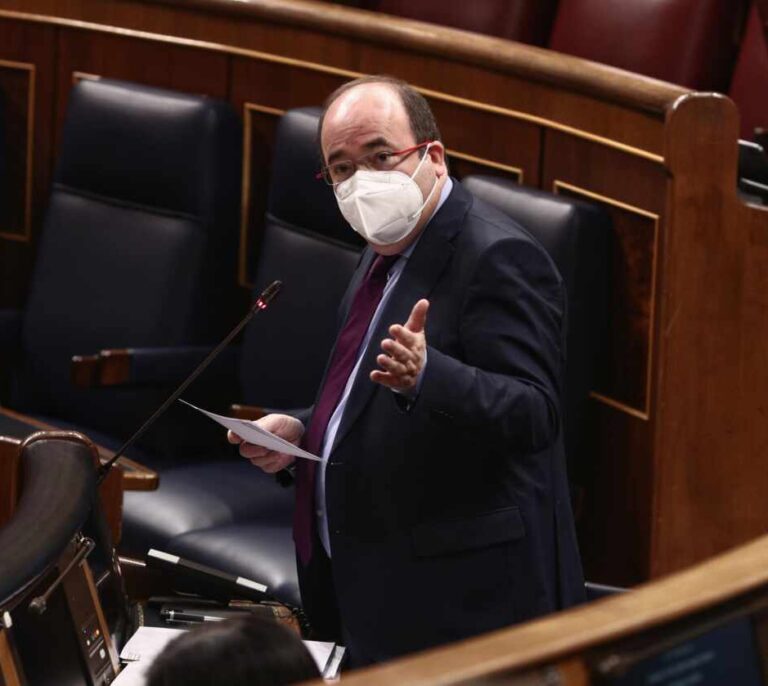 Los funcionarios del Estado podrán teletrabajar tres días a la semana