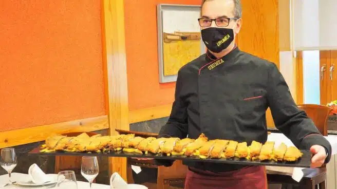 El cachopo de un metro existe en un restaurante madrileño