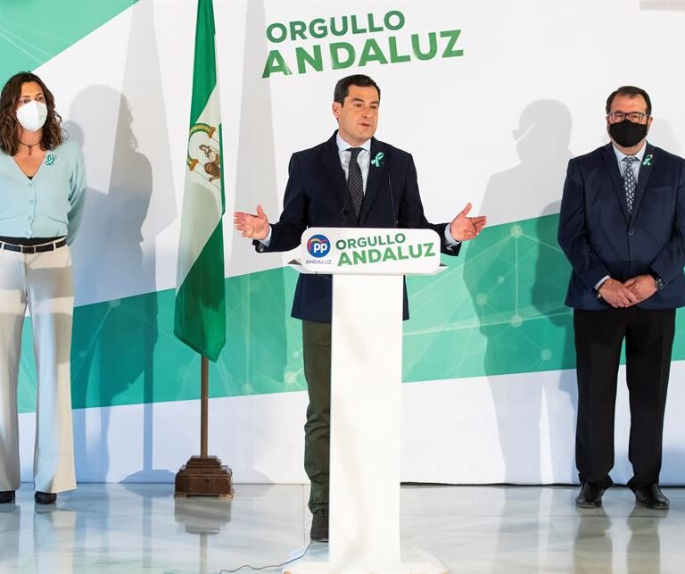 Raphael, Los Morancos... Las Medallas e Hijo Predilecto por el Día de Andalucía