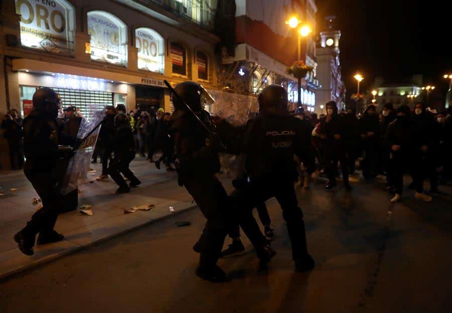 Disturbios en Sol en una manifestación a favor de Pablo Hasel.