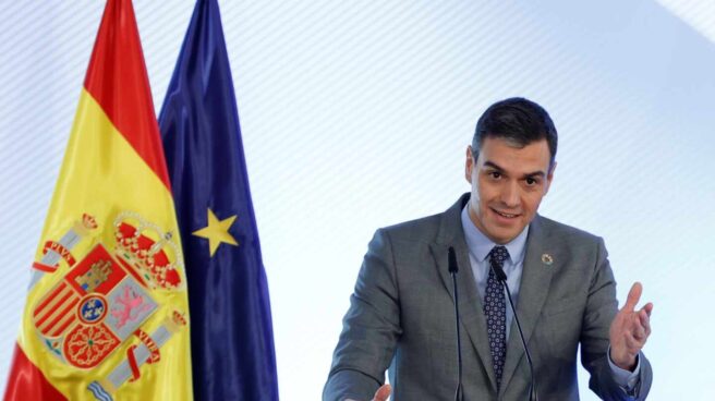 El presidente del Gobierno, Pedro Sánchez interviene en el acto de firma del Protocolo sobre Alquiler Social de Viviendas, hoy en el Palacio de la Moncloa. El presidente del Gobierno, Pedro Sánchez interviene en el acto de firma del Protocolo sobre Alquiler Social de Viviendas, hoy en el Palacio de la Moncloa.