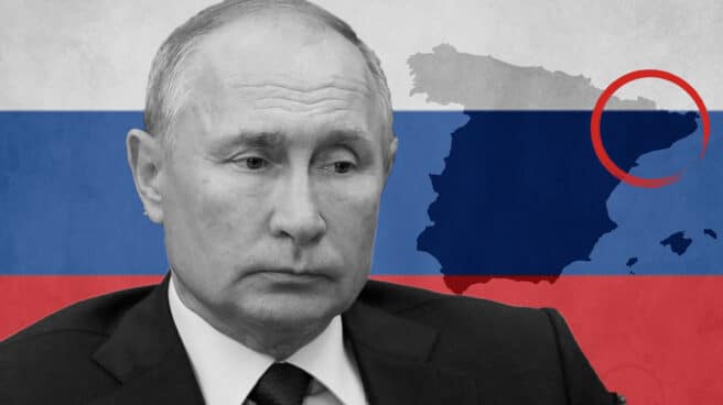 Imagen de Vladímir Putin con la bandera de Rusia de fondo y el mapa de España con Cataluña señalado