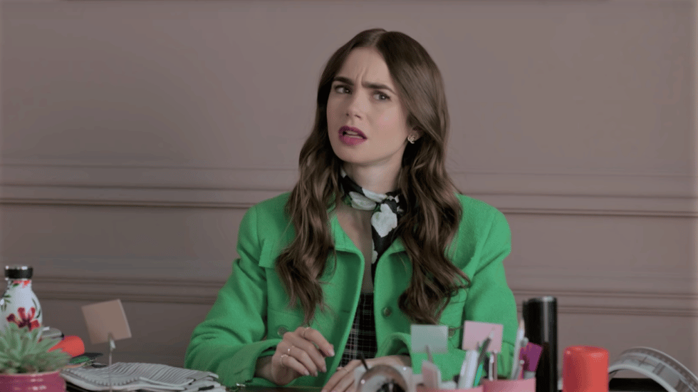 Lily Collins en 'Emily en París'